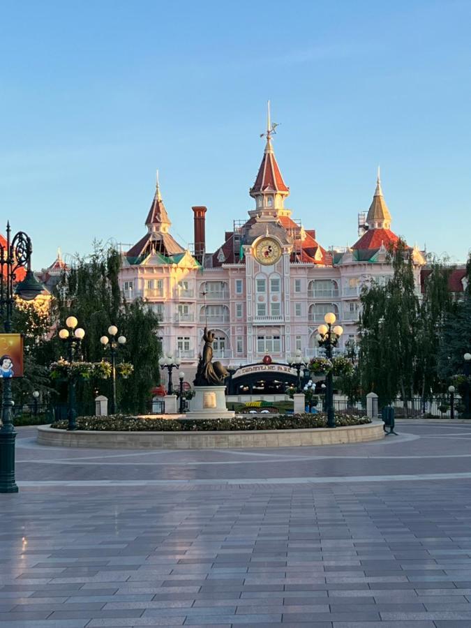 Appartement 6 Pers Val D'Europe - Disneyland Paris - Captain America Шеси Екстериор снимка